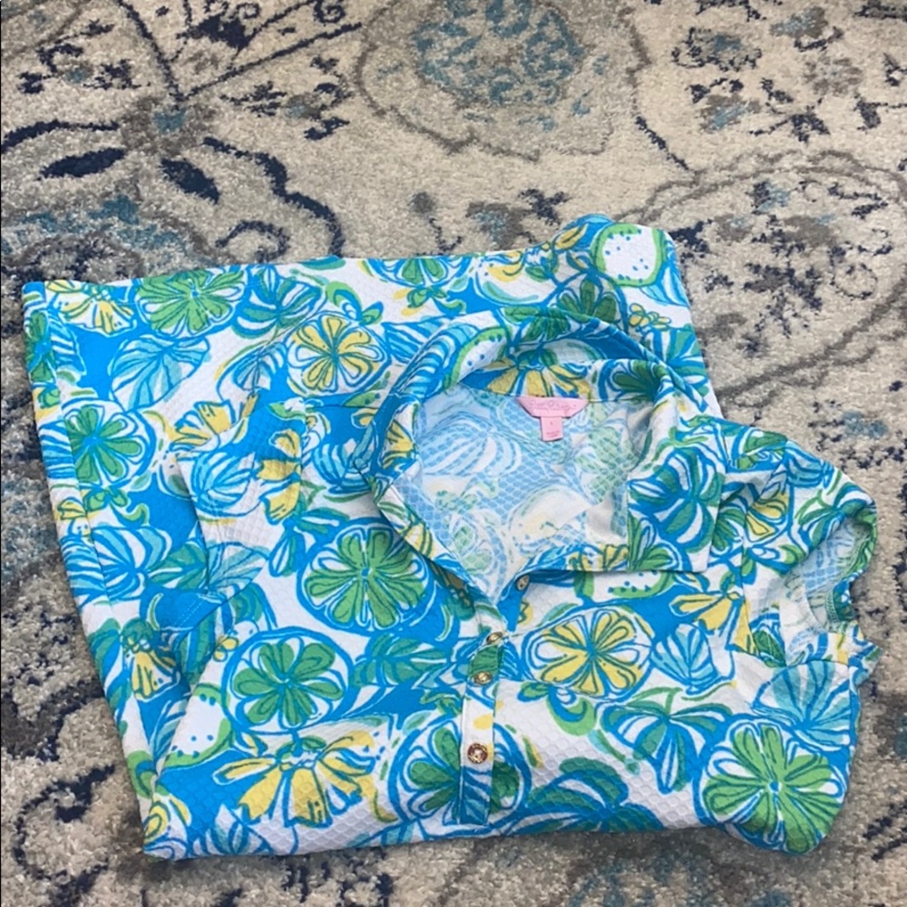 Great condition Lilly Pulitzer summery dress.